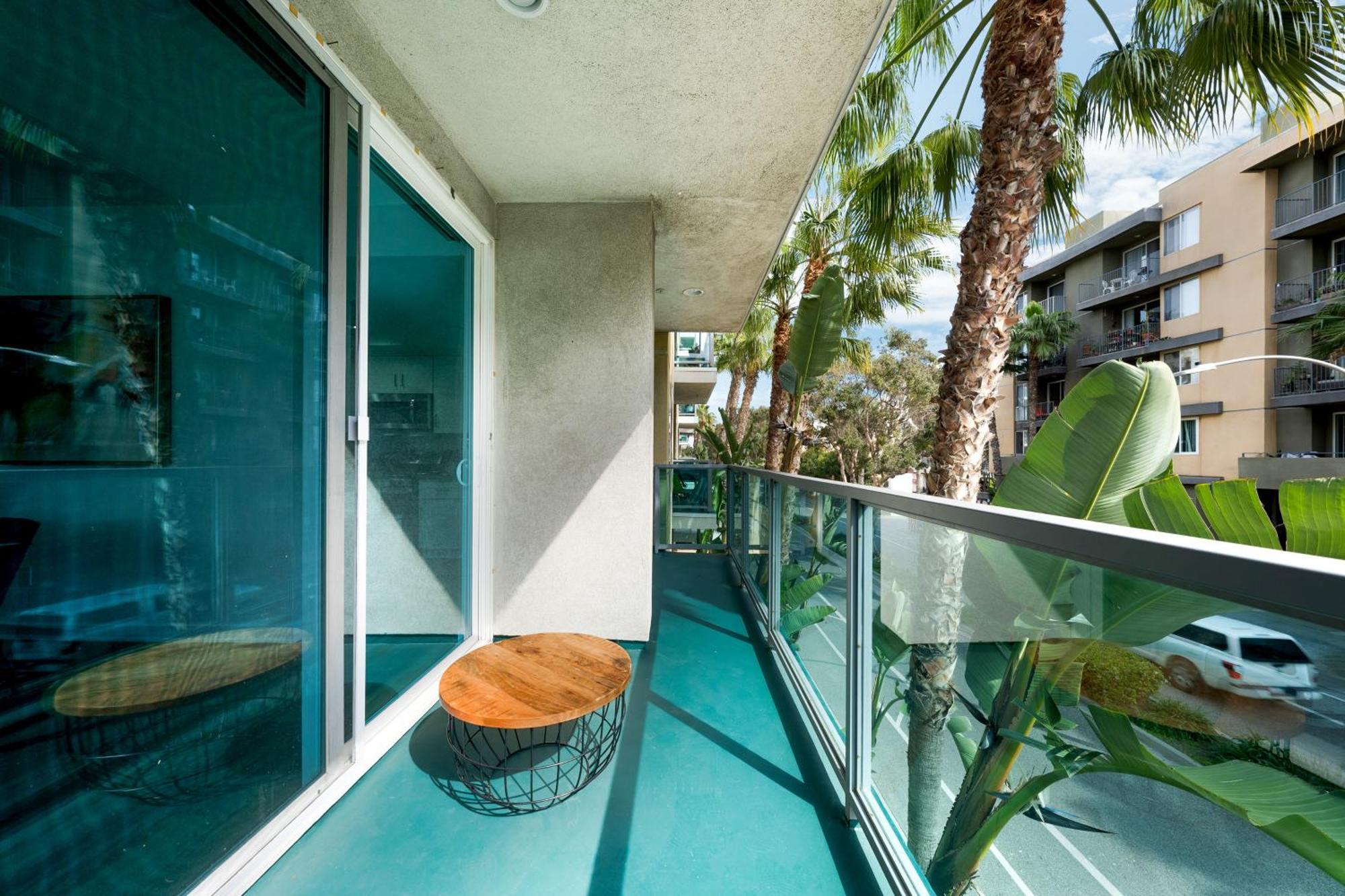 The Turquoise Lounge - Chic 2br View Pool, Sauna Apartamento Los Ángeles